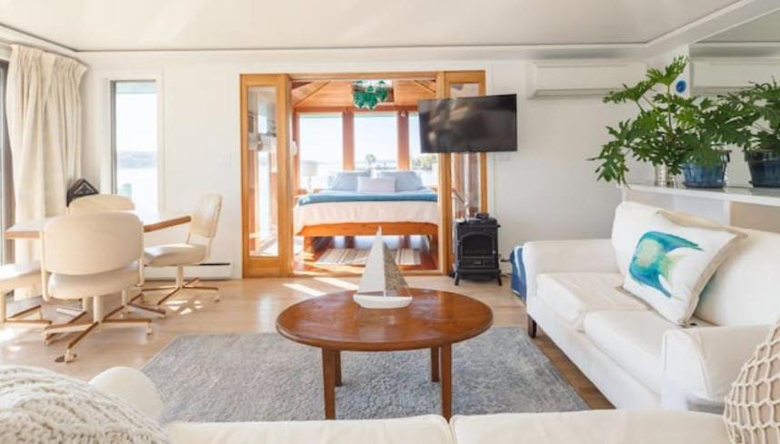 Hudson Riverfront Home キャッツキル エクステリア 写真