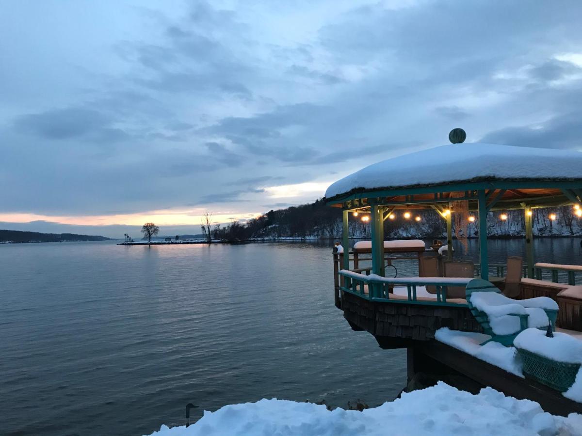 Hudson Riverfront Home キャッツキル エクステリア 写真